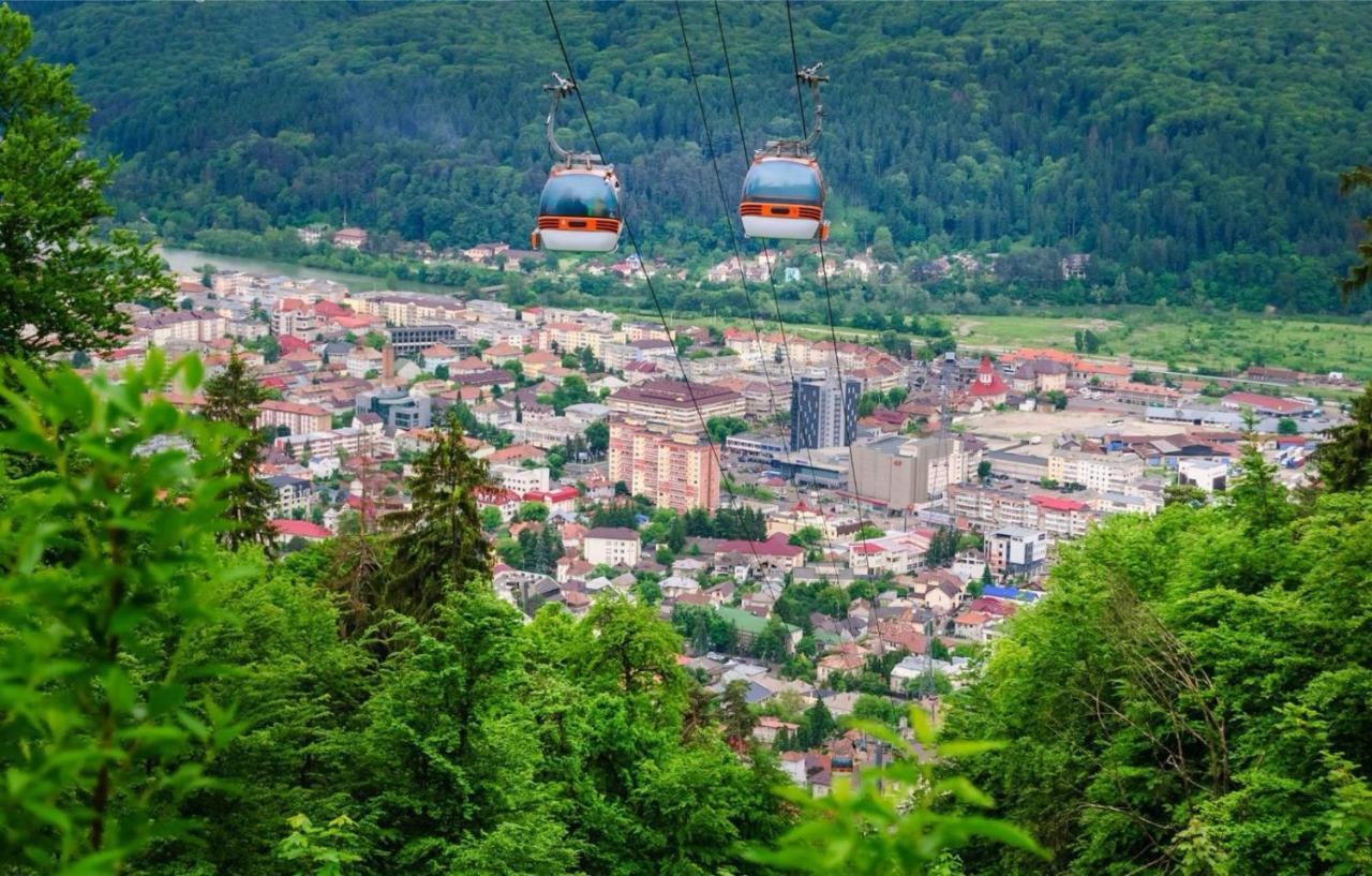 Central Plaza Hotel Karácsonkő Kültér fotó